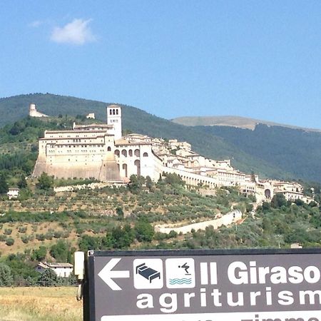 Agriturismo Il Girasole Assisi Villa Esterno foto