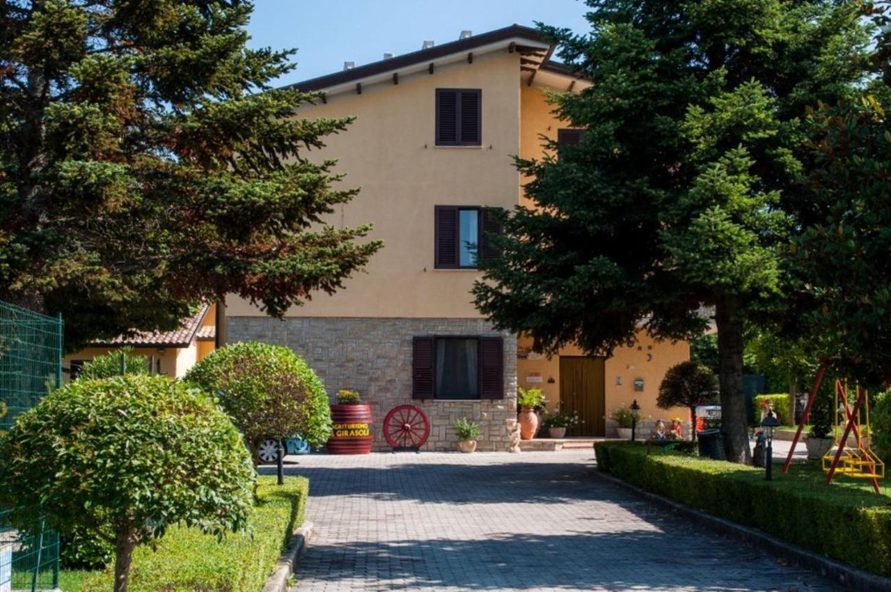 Agriturismo Il Girasole Assisi Villa Esterno foto